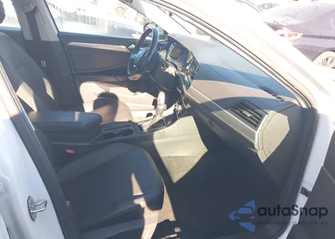 2019 Volkswagen Jetta 1.4T R-Line/1.4T S/1.4T Se from USA, damaged, VIN 3VWC57BU4KM148334